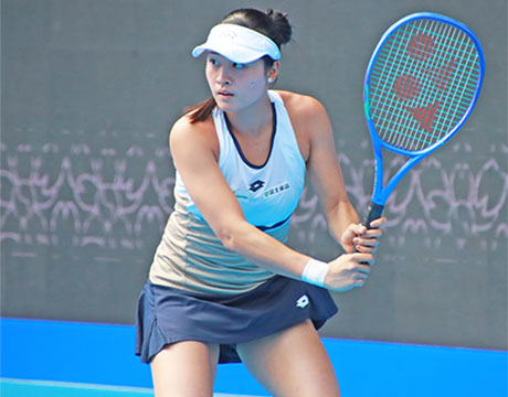 齋藤咲良 完勝で単複2冠達成