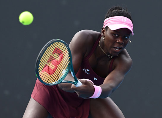 ヴィクトリア・エムボコ