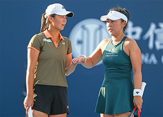 穂積絵莉、ウー